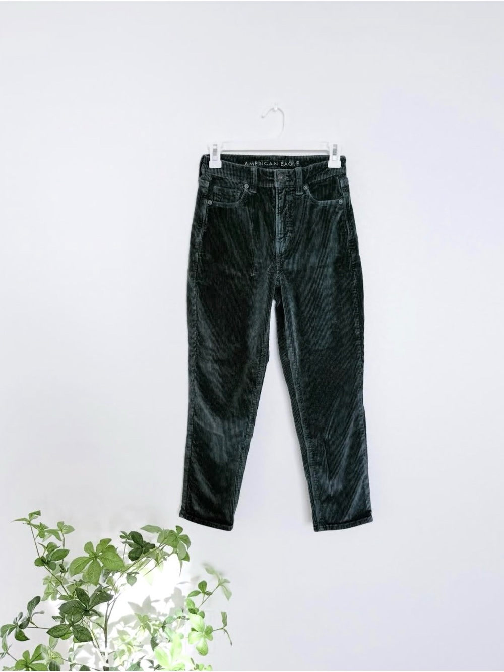 American Eagle Outfitters Forest Green High-Rise Ankle Length Corduroy Jeans